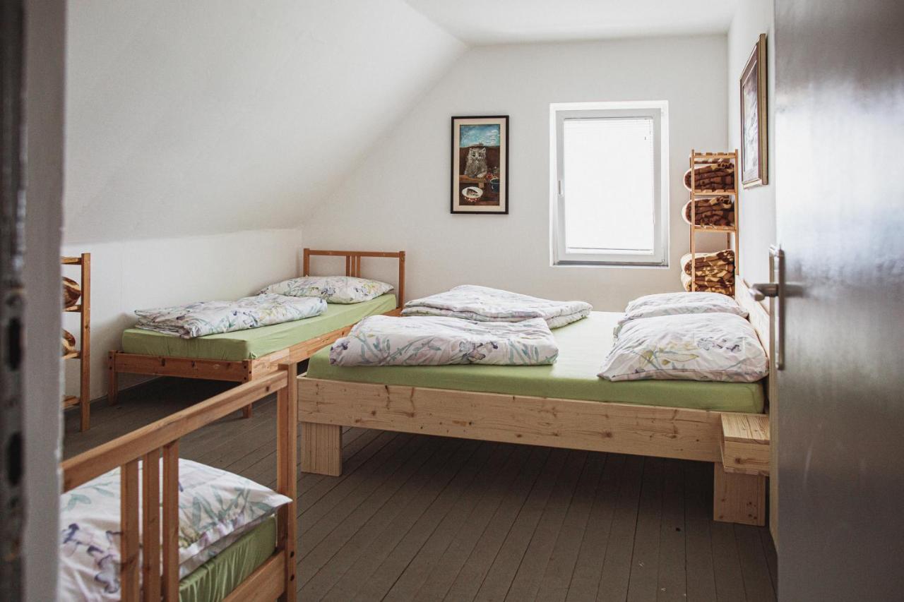 Bed and Breakfast Dom Na Slivnici Церкниця Екстер'єр фото