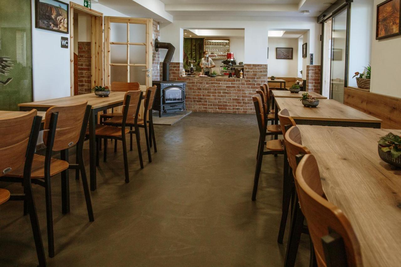 Bed and Breakfast Dom Na Slivnici Церкниця Екстер'єр фото