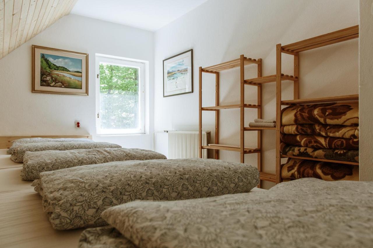 Bed and Breakfast Dom Na Slivnici Церкниця Екстер'єр фото